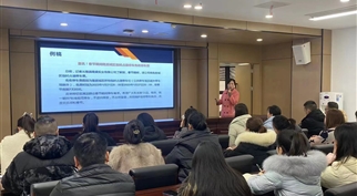 强化宣传引导凝聚奋进力量—365英国上市开展新闻写作培训